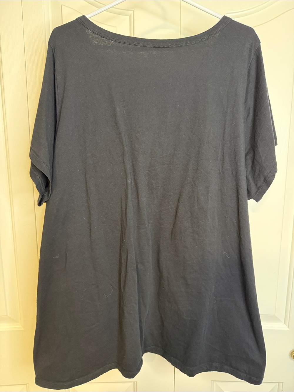 Torrid Heritage Knit V Neck T - Picture 4 of 4